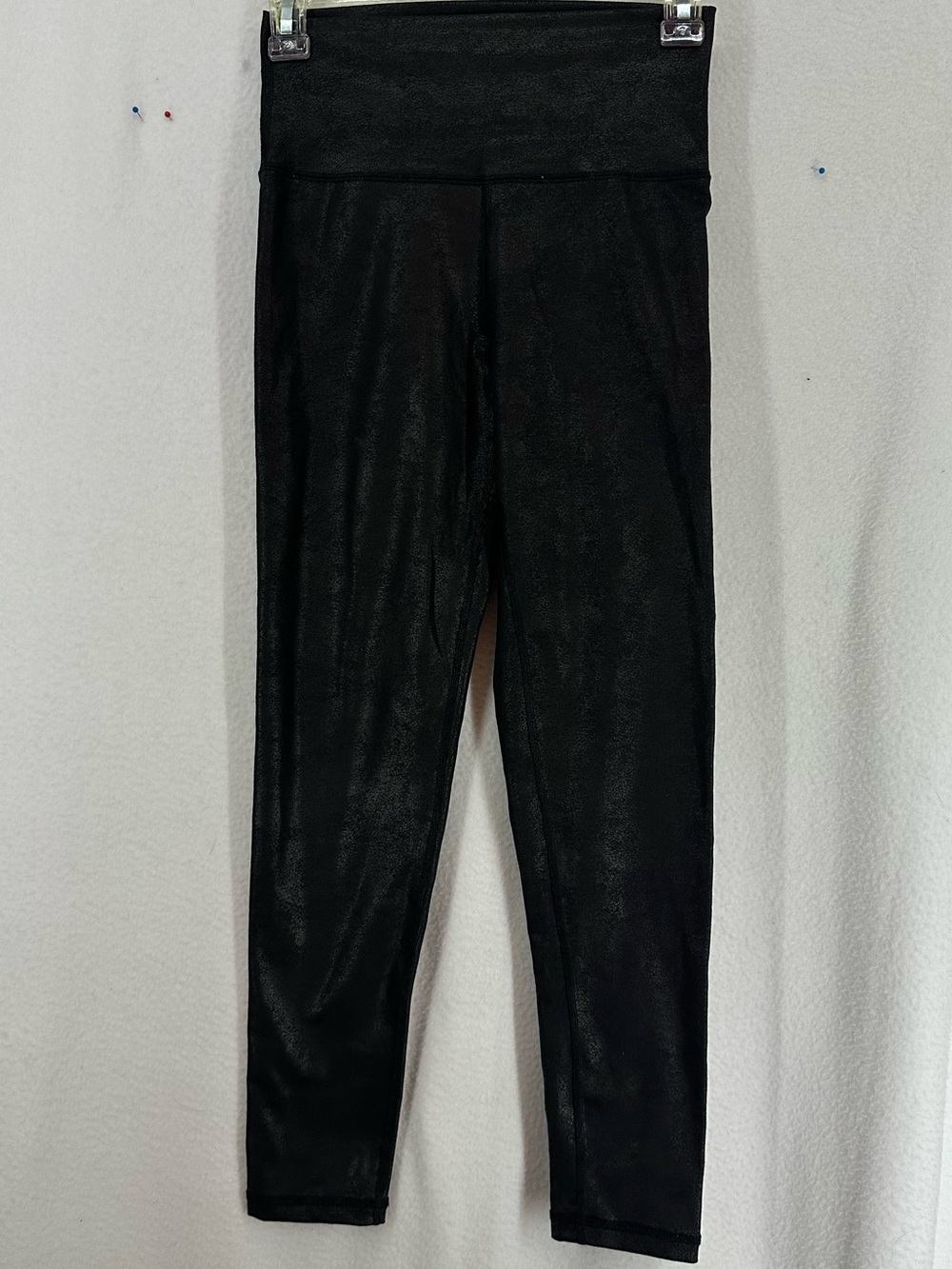Aerie Offline The Hugger High Waisted Crackle Leggings Black Size Small